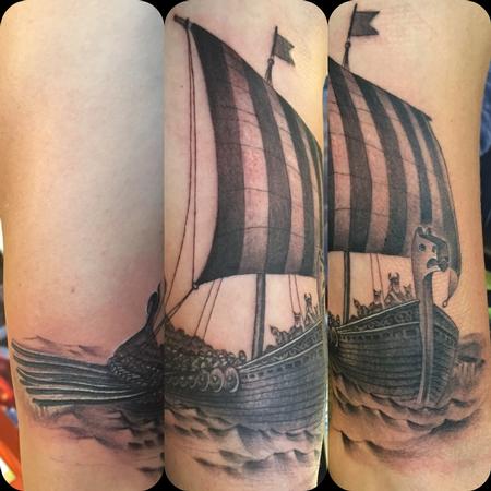 Tattoos - viking ship - 116274